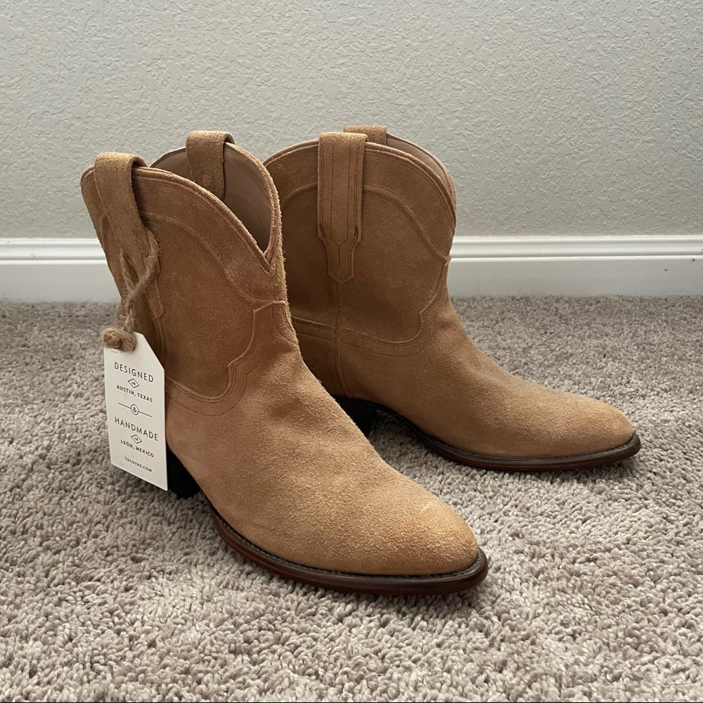 Tecovas Lucy Sand Suede Boot
